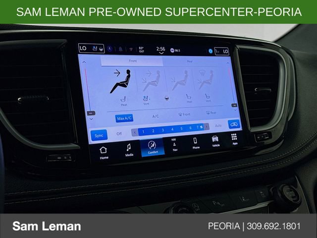Used 2025 Chrysler Pacifica Limited FWD image 16