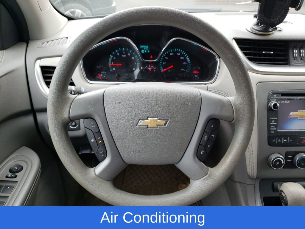Used 2013 Chevrolet Traverse LS image 12