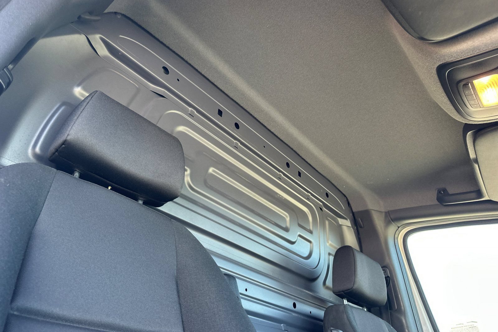 Used 2023 Mercedes-Benz Sprinter 2500 image 17