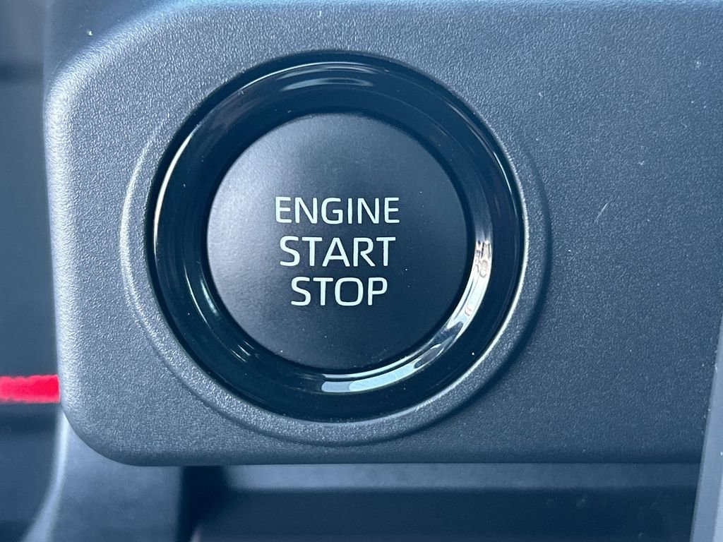 Used 2025 Toyota Tacoma SR5 image 17