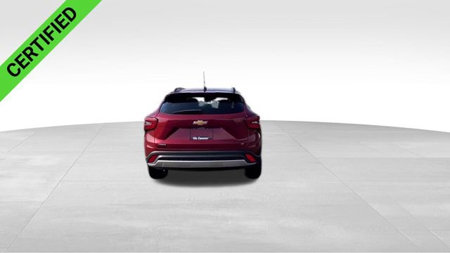 Certified 2025 Chevrolet Trax LT w/ LT Convenience Package image 8