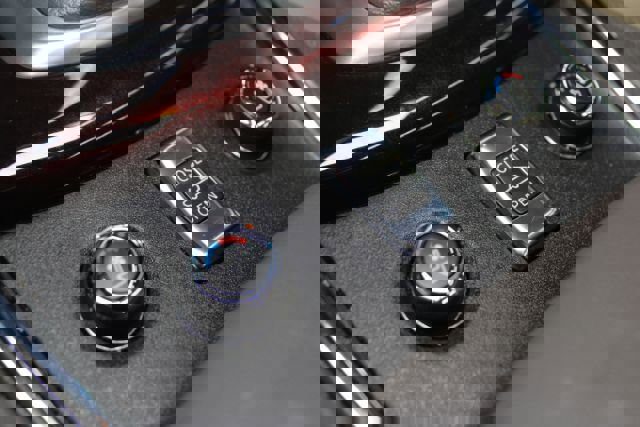 Used 2010 INFINITI G37 Sport w/ Premium Pkg image 20