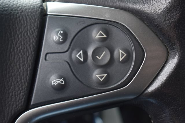 Used 2015 Chevrolet Silverado 2500 LTZ w/ Duramax Plus Package AWD/4WD image 27
