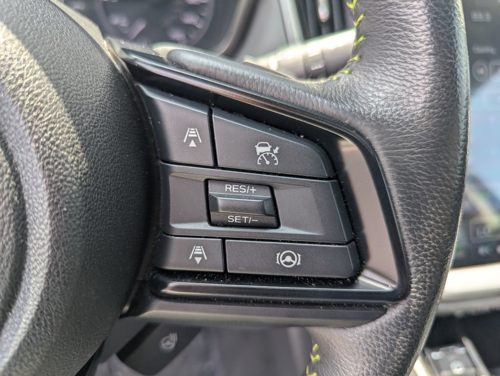 Used 2025 Subaru Outback Onyx Edition AWD/4WD image 18