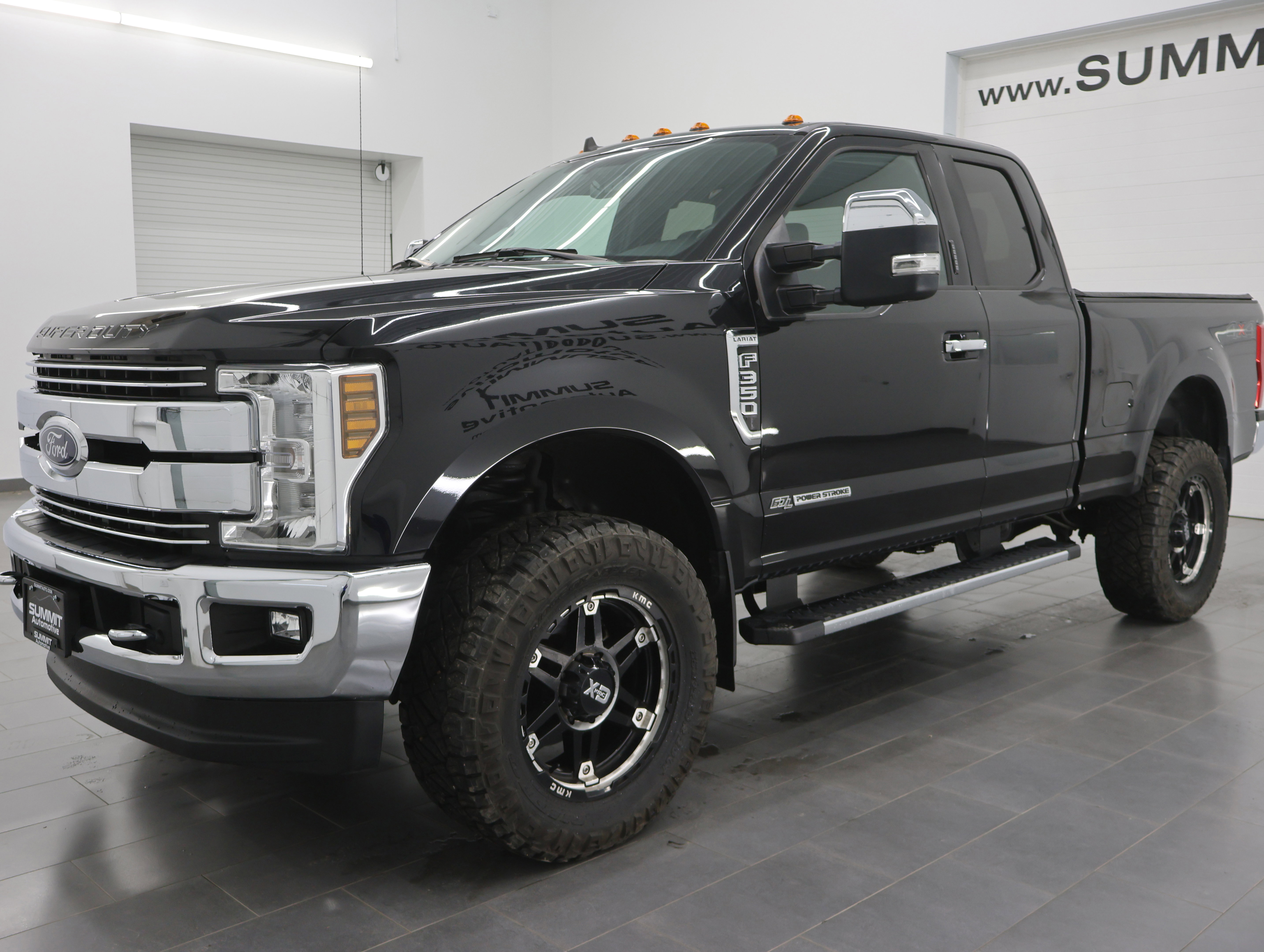 Used 2019 Ford F350 Lariat w/ Chrome Package image 7
