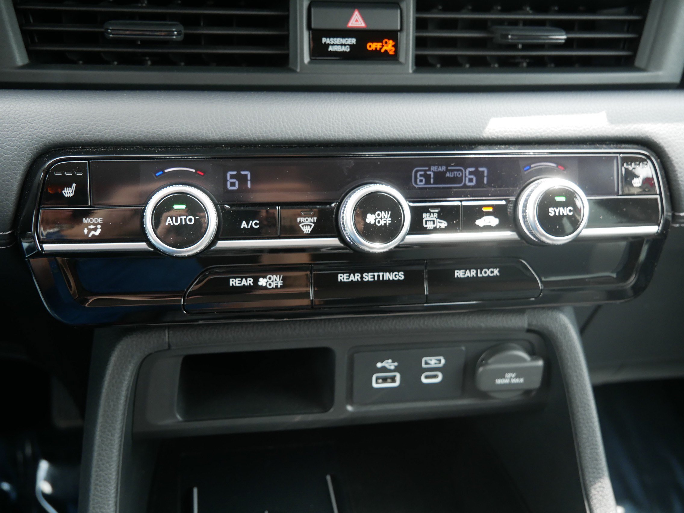 Certified 2023 Honda Pilot Touring image 23