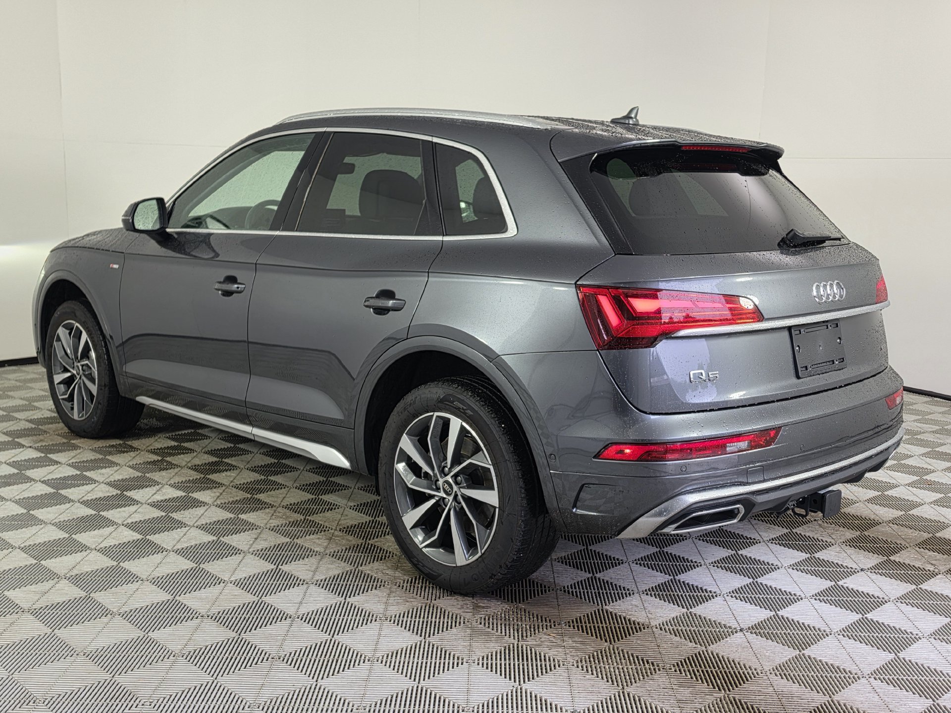 Certified 2024 Audi Q5 2.0T Prestige w/ Prestige Package AWD/4WD image 39