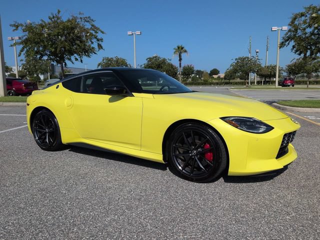Used 2024 Nissan Z Performance w/ Floor Mat Package RWD image 2