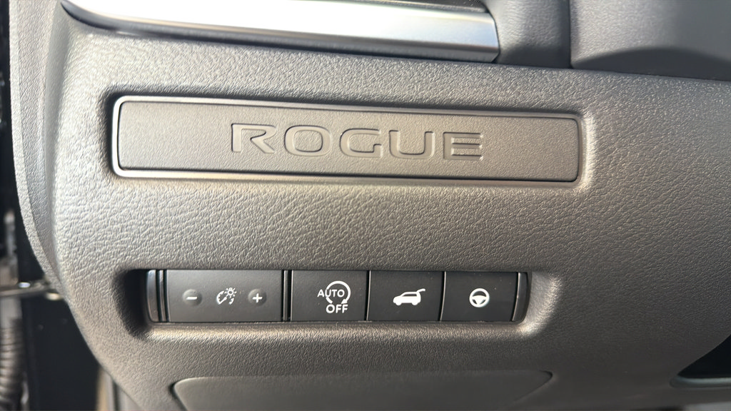 New 2026 Nissan Rogue SV AWD/4WD image 25