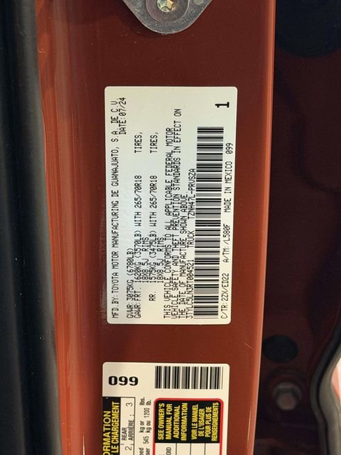 Used 2024 Toyota Tacoma TRD Pro AWD/4WD image 28
