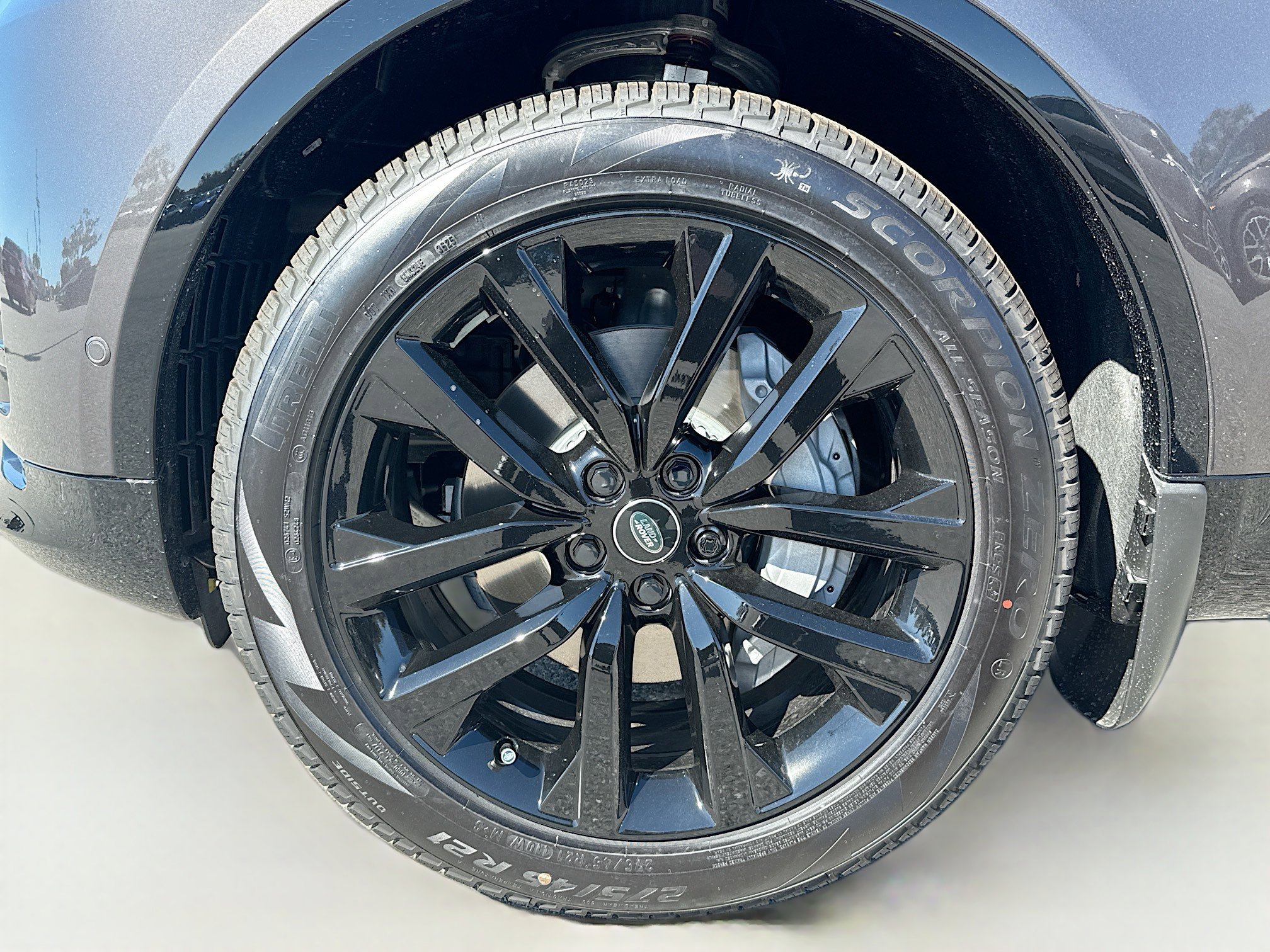 New 2026 Land Rover Discovery Dynamic SE AWD/4WD image 44