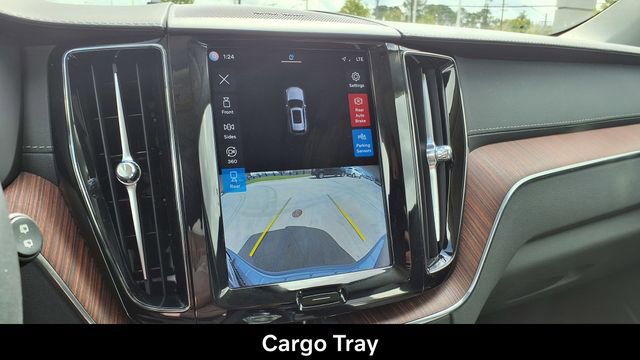 Used 2023 Volvo XC60 B5 Ultimate w/ Climate Package image 28