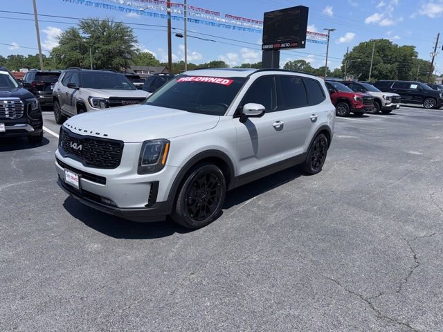 Used 2022 Kia Telluride SX w/ SX Prestige Package AWD/4WD image 4