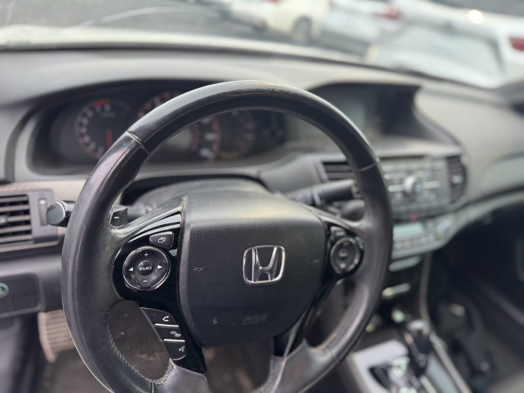 Used 2016 Honda Accord Sport image 8