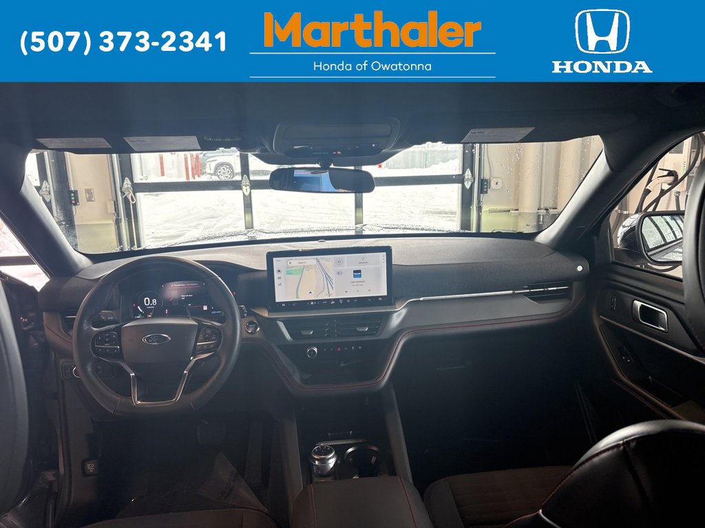 Used 2025 Ford Explorer ST-Line image 22