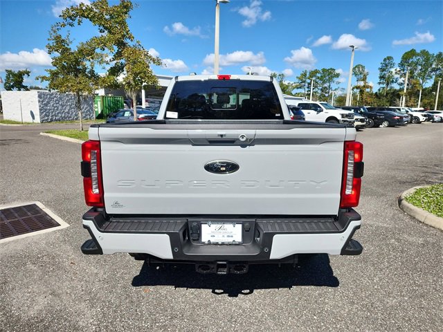 New 2026 Ford F350 4x4 Crew Cab Super Duty image 4