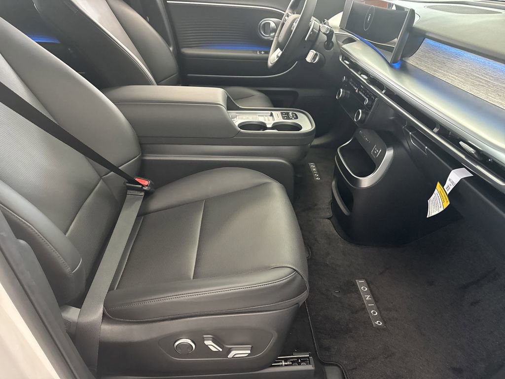 New 2026 Hyundai Ioniq 9 SEL AWD/4WD image 13