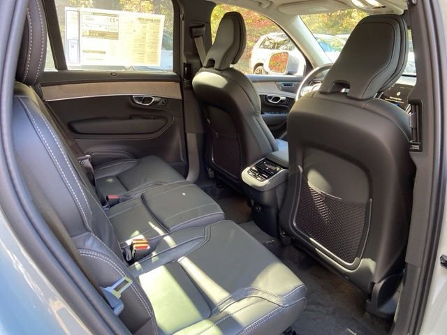 New 2026 Volvo XC90 B6 Ultra image 17