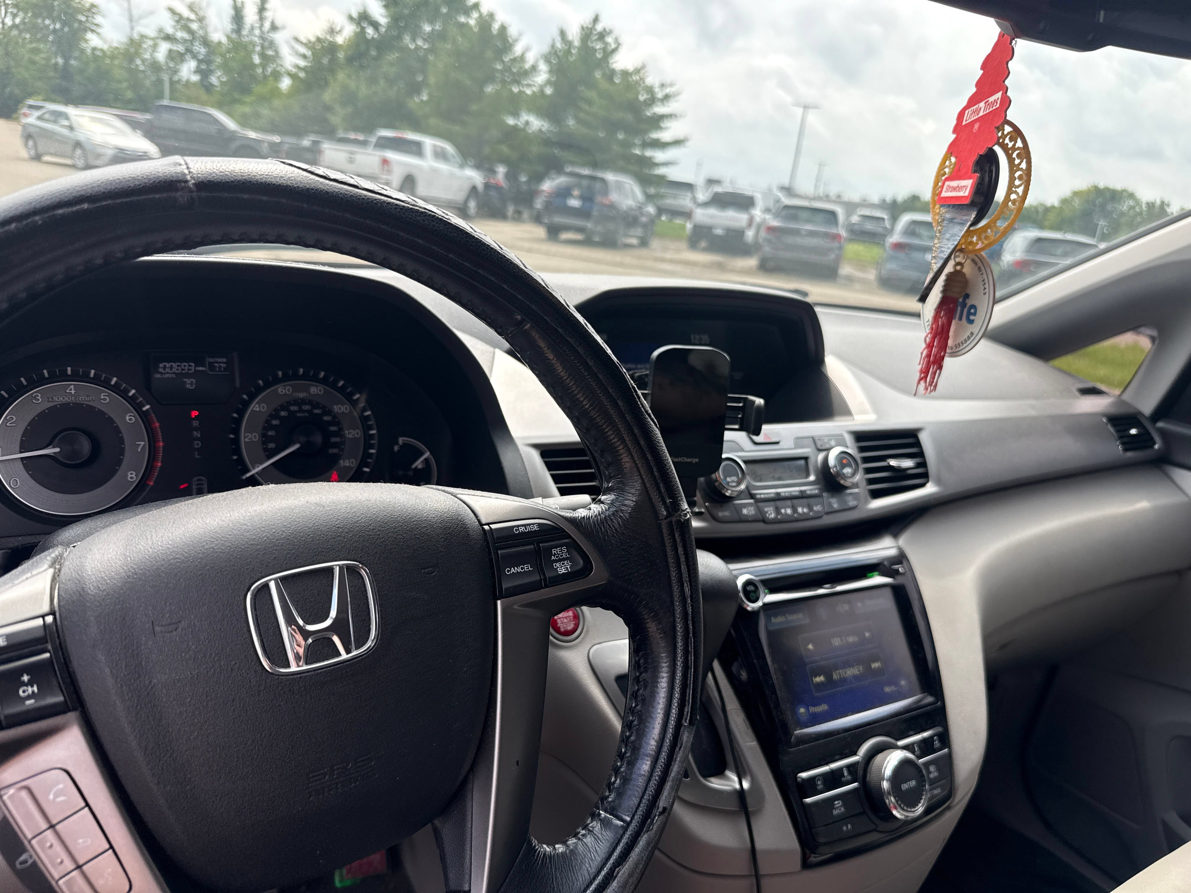 Used 2016 Honda Odyssey EX-L image 3