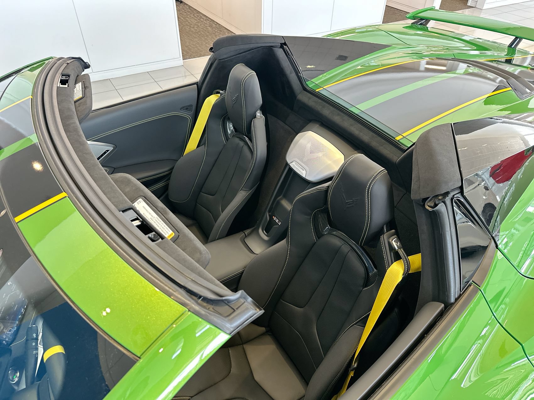 New 2026 Chevrolet Corvette Stingray Premium Conv w/ Z51 Performance Package RWD image 22