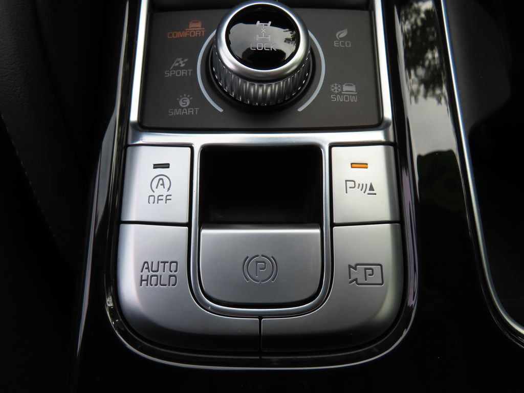 Certified 2024 Kia Telluride SX Prestige AWD/4WD image 16
