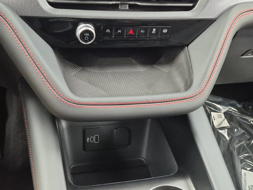 New 2026 Ford Explorer ST AWD/4WD image 19