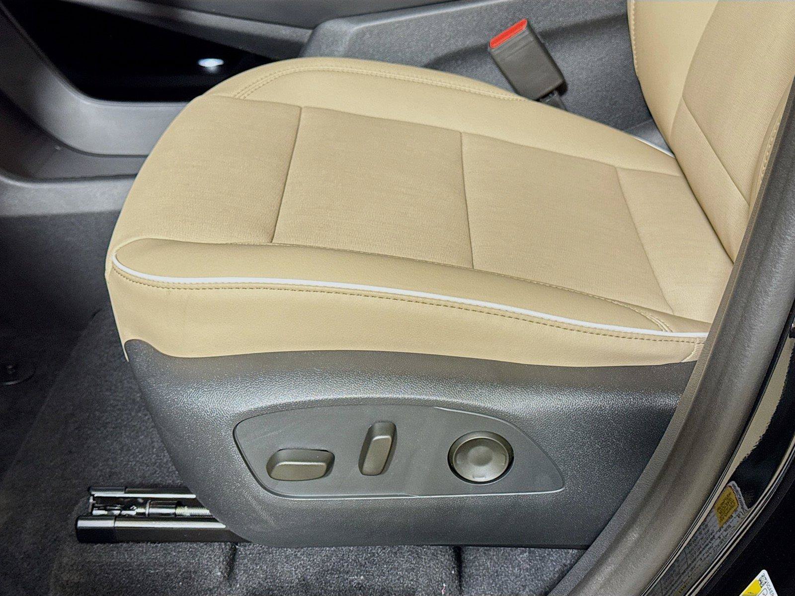 New 2026 Buick Enclave Preferred w/ Power Package FWD image 17