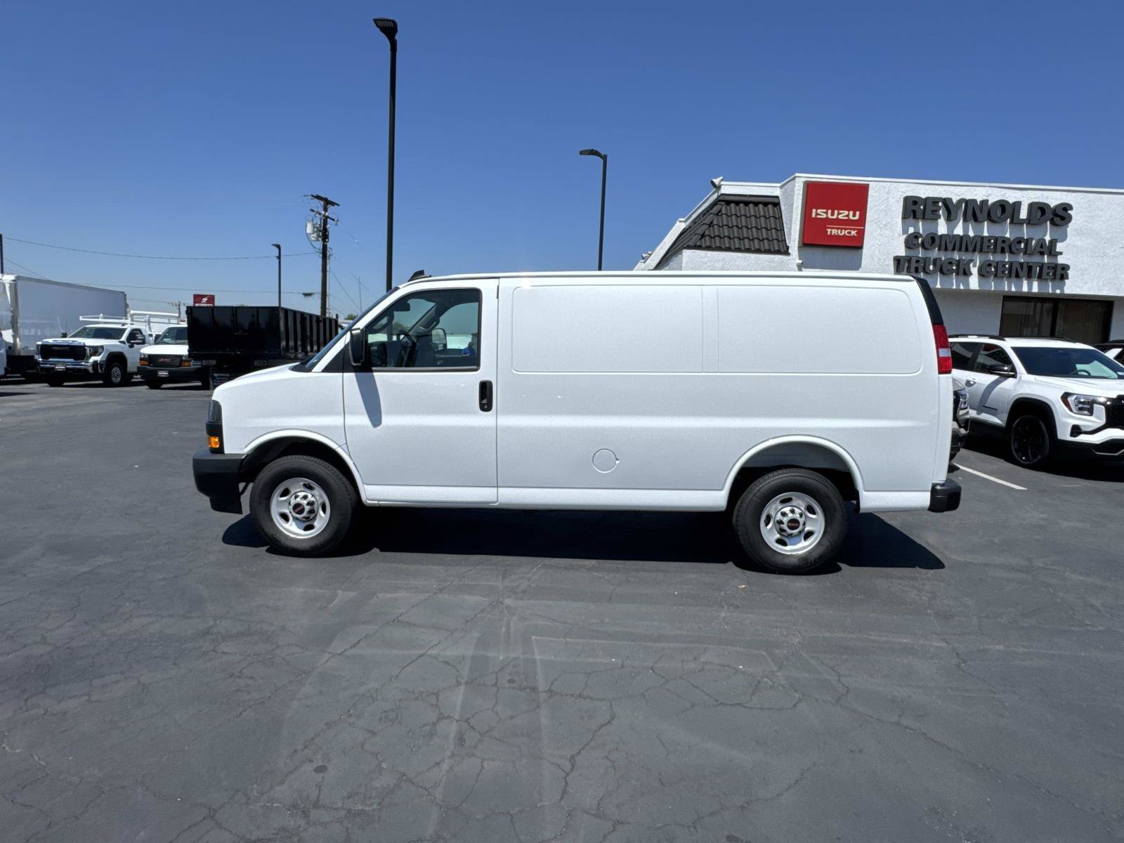 New 2025 GMC Savana 2500 w/ Driver Convenience Package RWD image 8