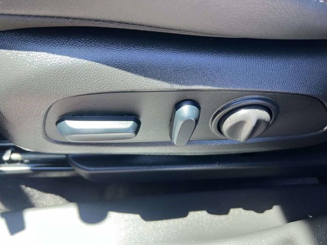 Certified 2023 Buick Encore GX Select AWD/4WD image 19