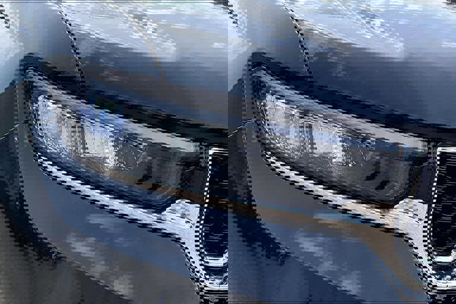 Used 2023 Jeep Grand Cherokee Limited image 28