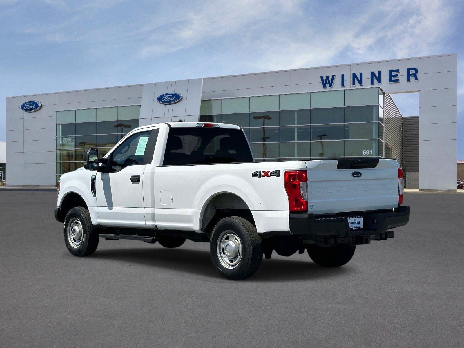 Used 2020 Ford F250 XL w/ Power Equipment Group AWD/4WD image 2