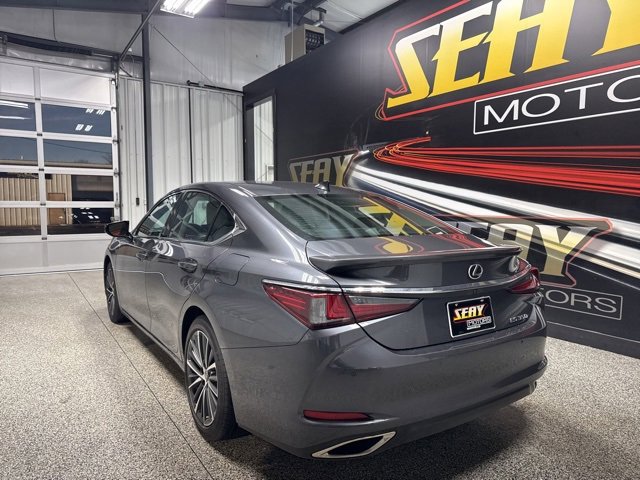 Used 2024 Lexus ES 350 w/ Premium Package image 15