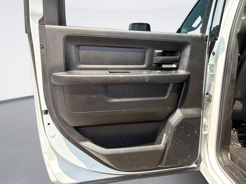 Used 2024 RAM 5500 Tradesman AWD/4WD image 11