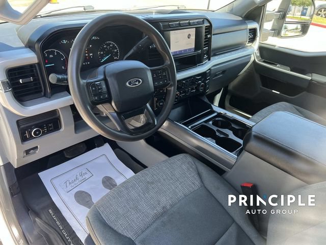 Used 2024 Ford F250 XLT w/ FX4 Off-Road Package AWD/4WD image 13