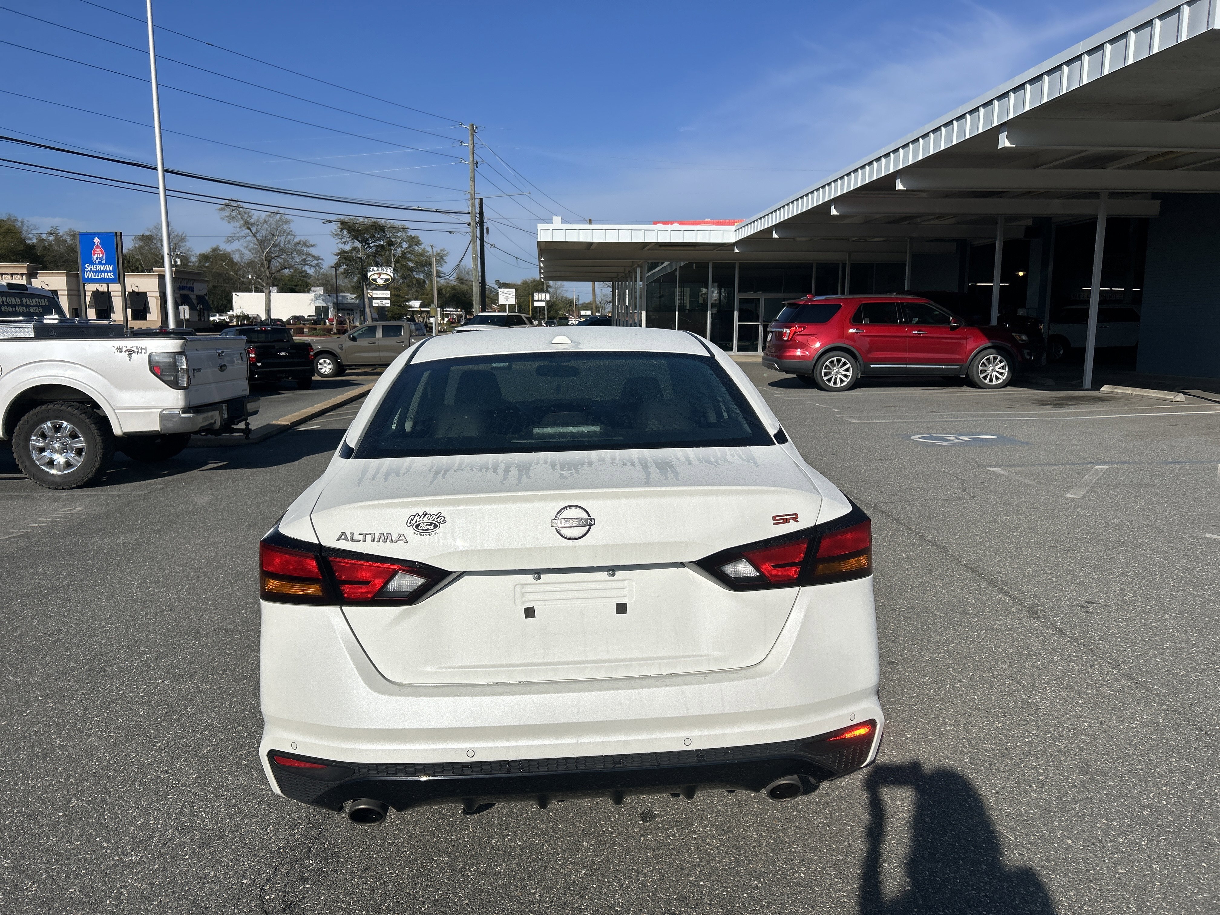 Used 2024 Nissan Altima 2.5 SR w/ SR Premium Package image 6