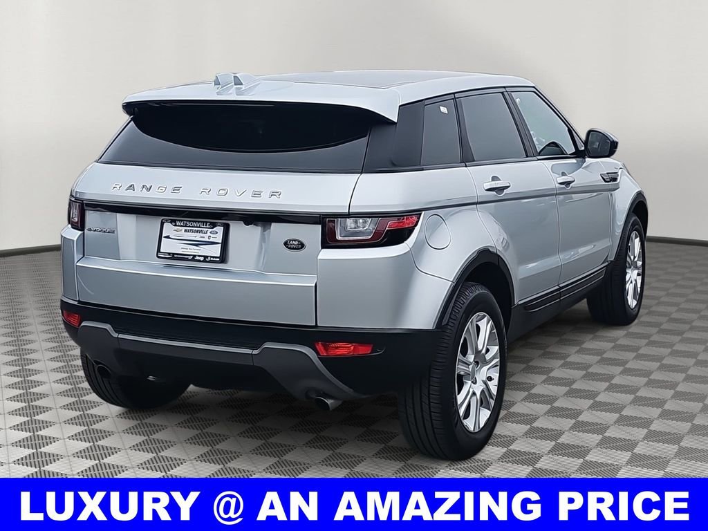 Used 2019 Land Rover Range Rover Evoque SE Premium image 3