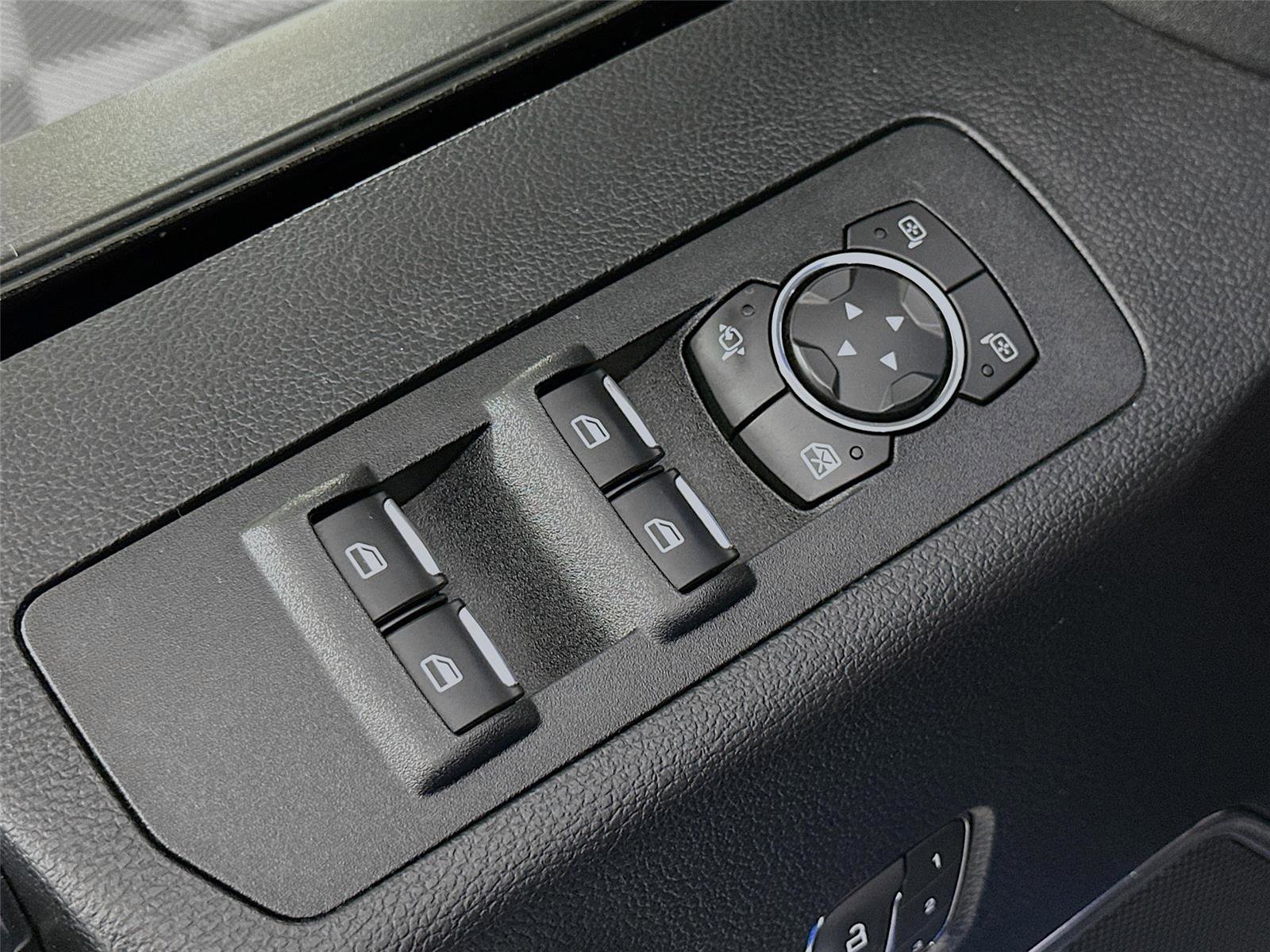 Used 2018 Ford F150 Lariat w/ Equipment Group 502A Luxury image 21