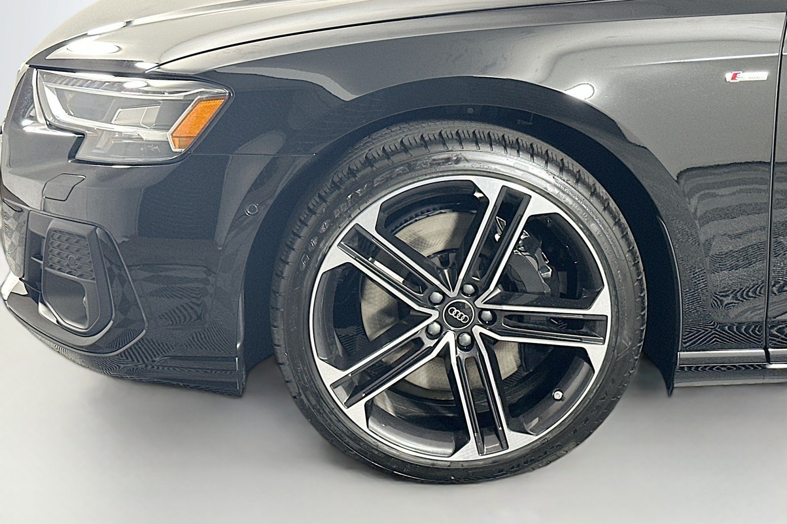 New 2026 Audi A8 L 3.0T AWD/4WD image 11