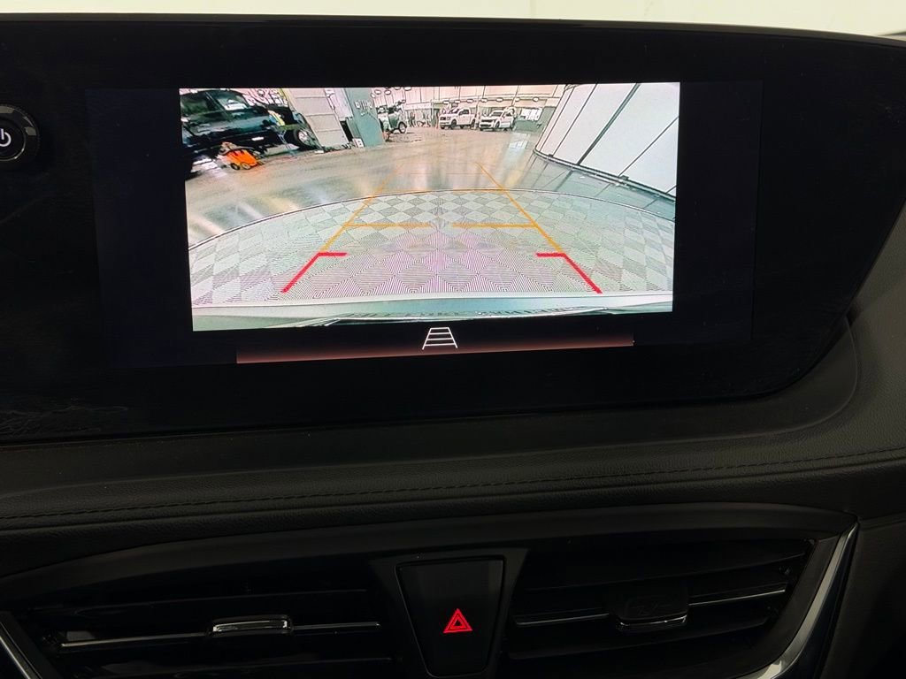 Used 2024 Buick Encore GX Preferred image 19