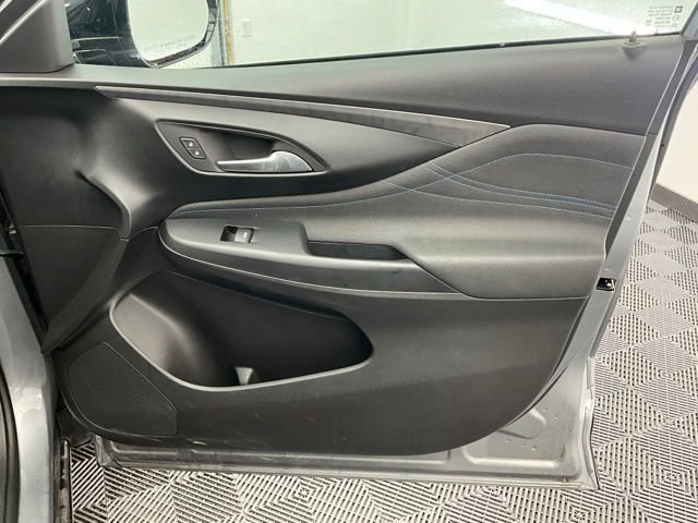 Used 2025 Buick Envista Sport Touring FWD image 12