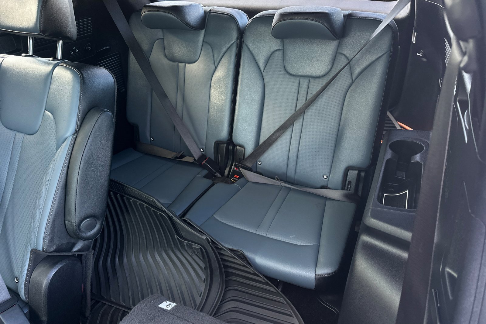 Certified 2025 Kia Sorento SX Prestige image 15