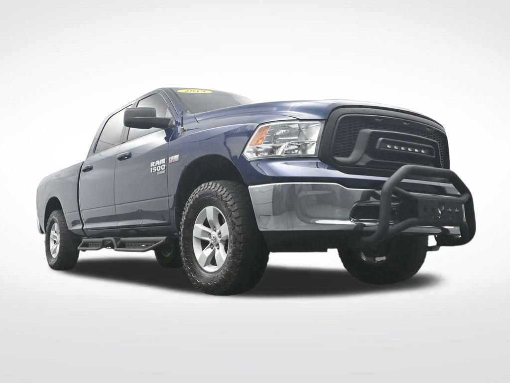 Used 2019 RAM 1500 Classic SLT AWD/4WD image 33