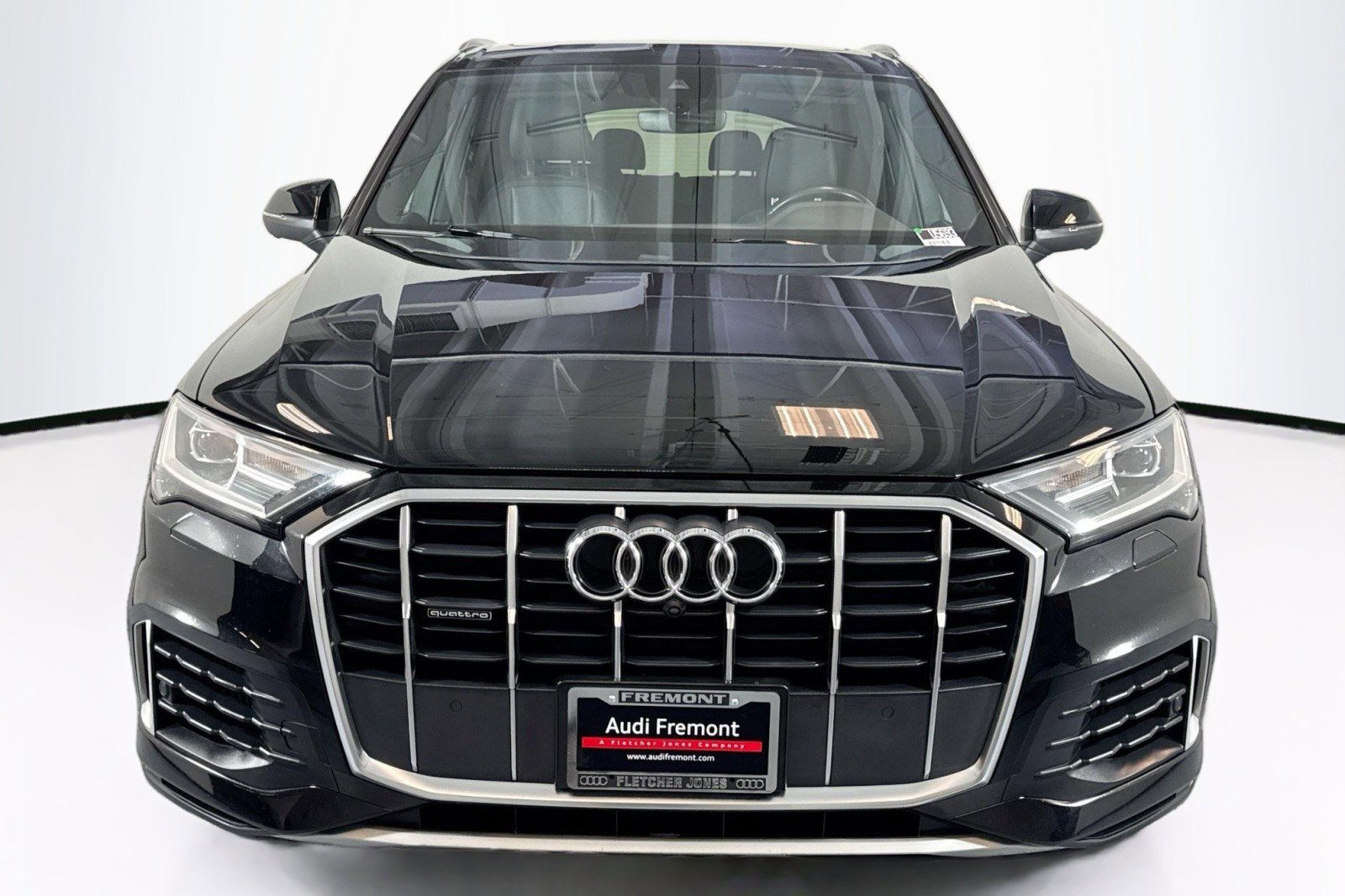 Used 2022 Audi Q7 3.0T Premium w/ Convenience Package AWD/4WD image 2