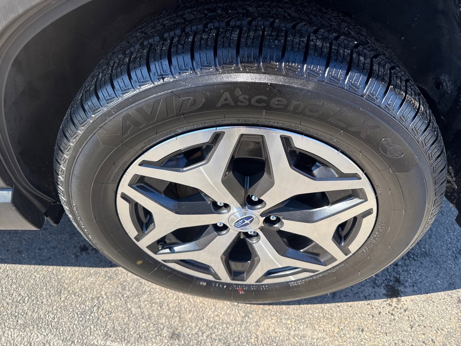 Used 2024 Subaru Forester Premium image 6