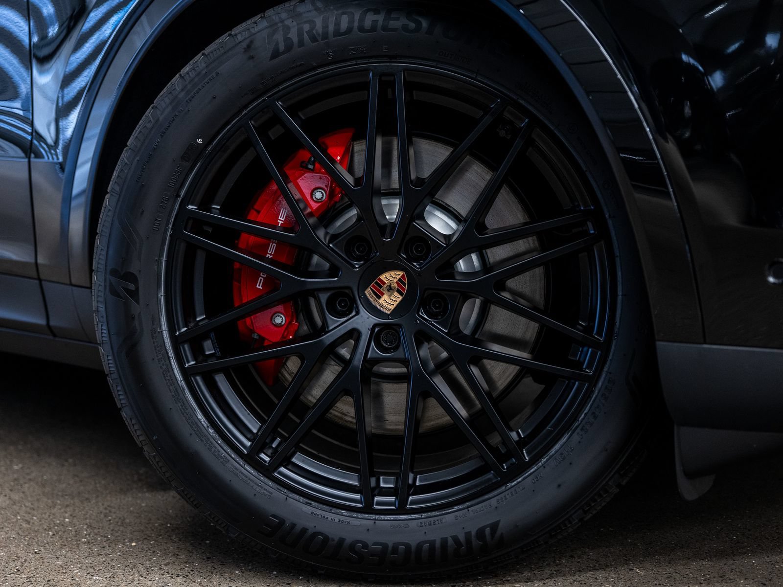New 2026 Porsche Cayenne S AWD/4WD image 17