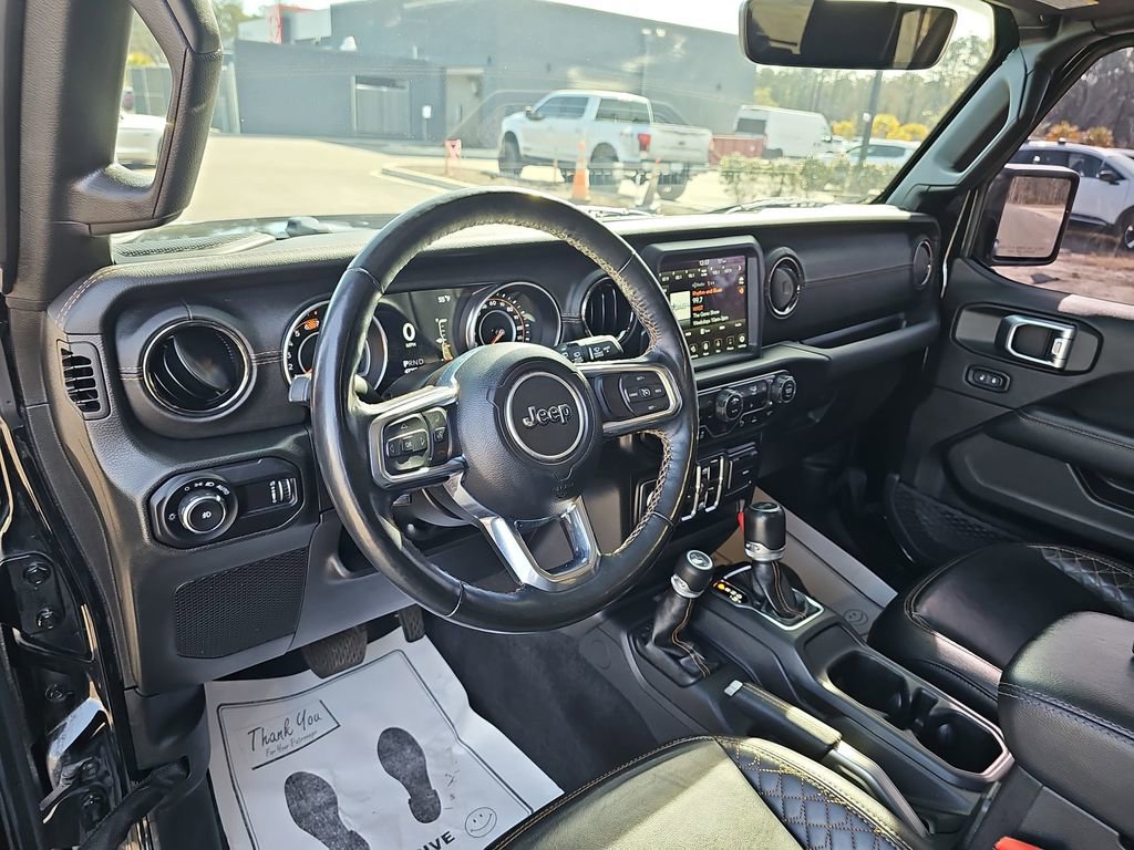 Used 2023 Jeep Wrangler Altitude image 21