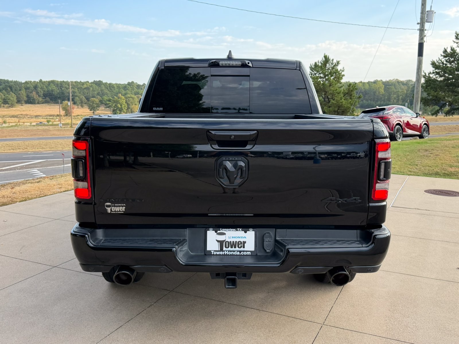 Used 2021 RAM 1500 Limited w/ Night Edition AWD/4WD image 5