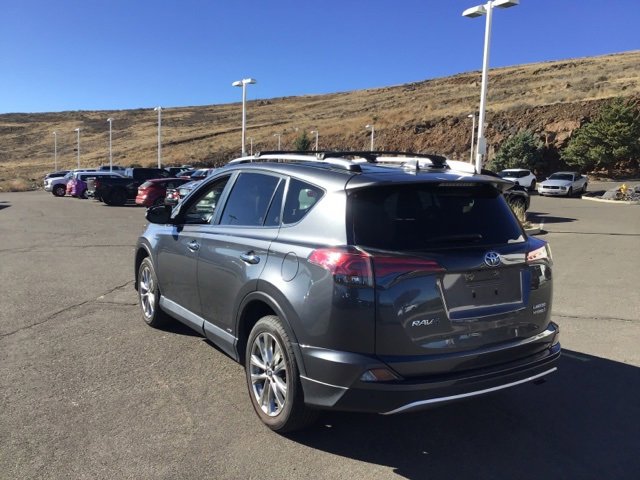 Used 2016 Toyota RAV4 Limited image 10