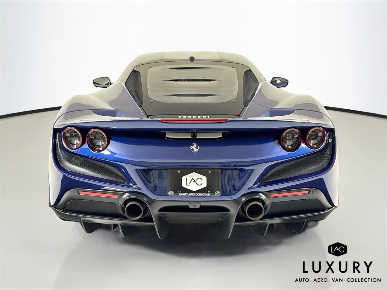 Used 2022 Ferrari F8 Tributo image 7
