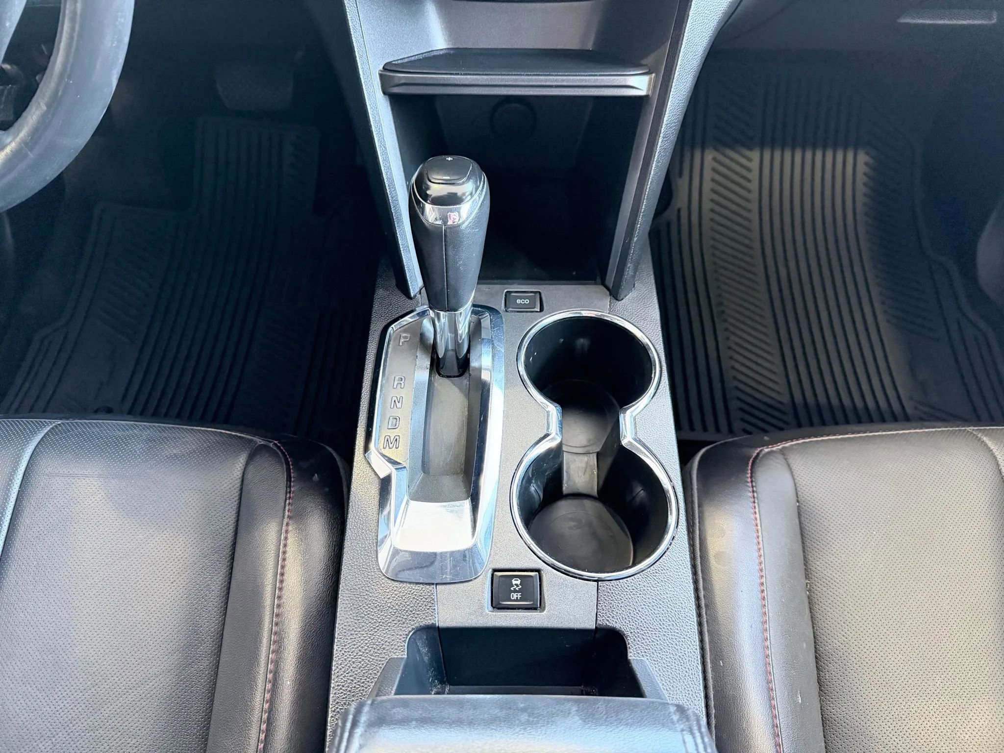 Used 2017 Chevrolet Equinox Premier w/ Enhanced Convenience Package image 27